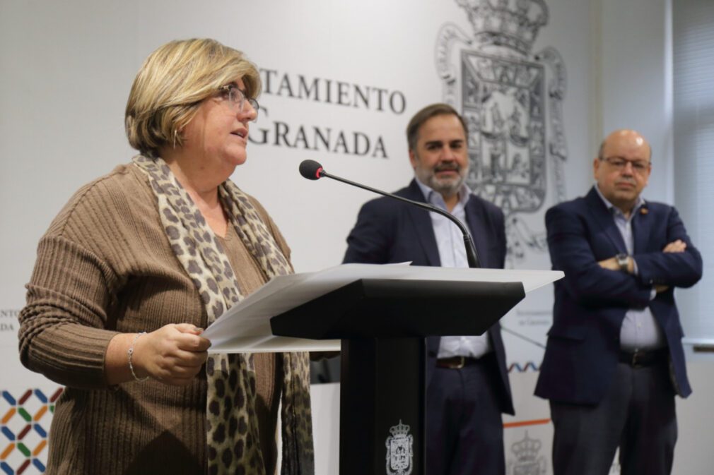 ana-muñoz-presentacion-aprobacion-plan-contratacion-ayuntamiento-granada-2023