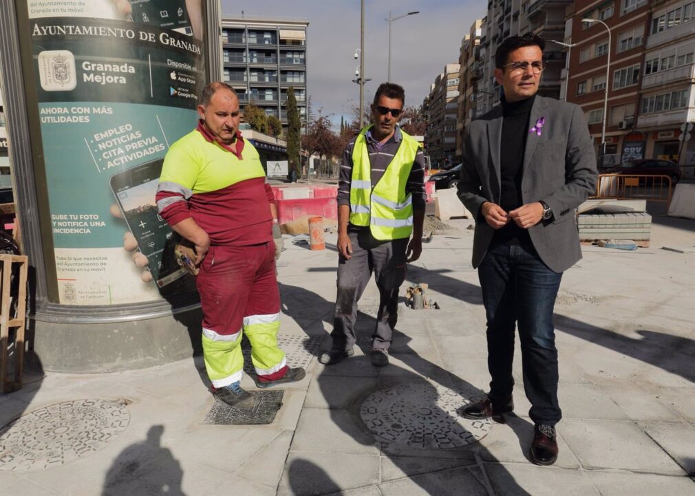 Granada.-AndalucíaVerde.-El Ayuntamiento de Granada duplica el número de árboles tras las obras del eje Palencia-Arabial