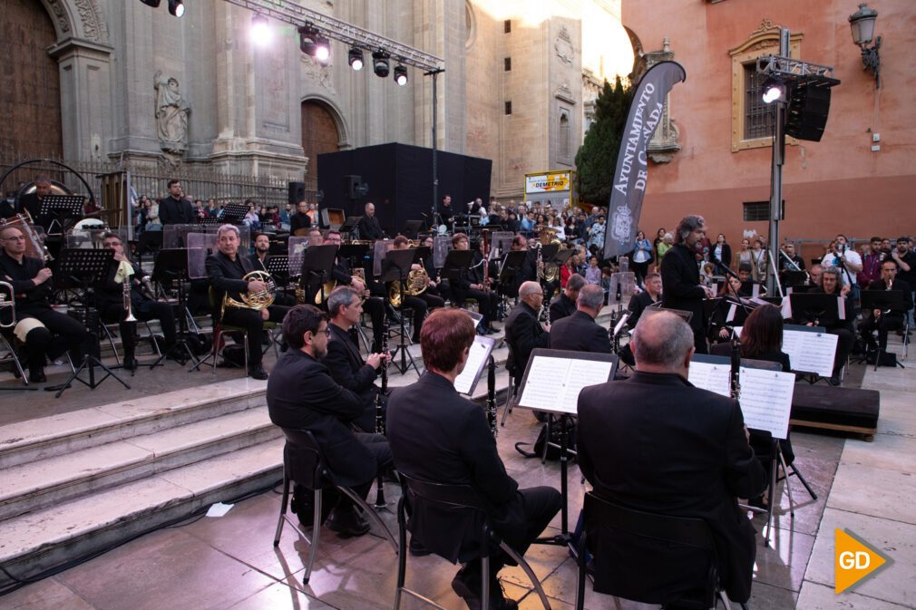 Granada bulle en la Noche en Blanco de los tiempos - Celia Pérez-2683 (1)