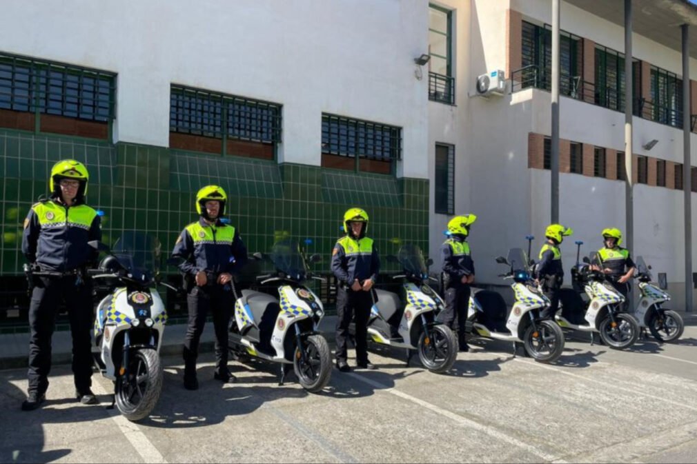motocicletas-electricas-motos-policia-local-granada