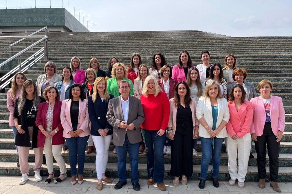 Granada.- 28M.-El PSOE de Granada garantiza políticas municipales para lograr una sociedad "más igualitaria y feminista"