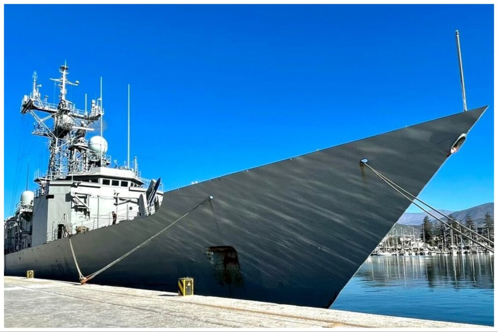 Fuerzas Armadas barco