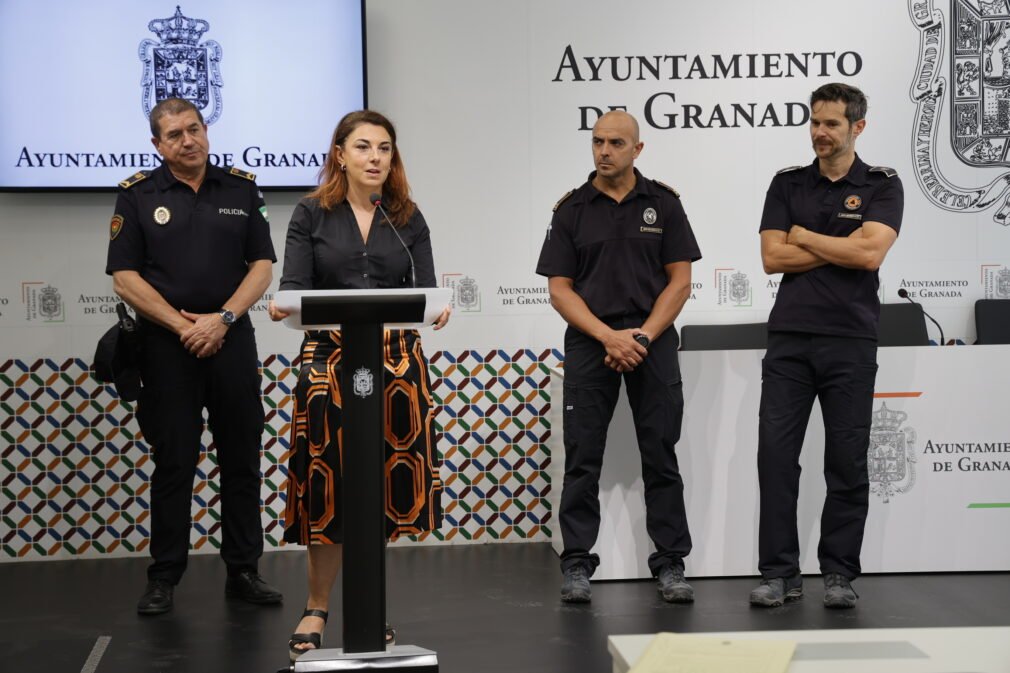 La capital activa patrullas de vigilancia para prevenir los incendios forestales Policía Local de Granada, Bomberos de Granada y Protección Civil de Granada