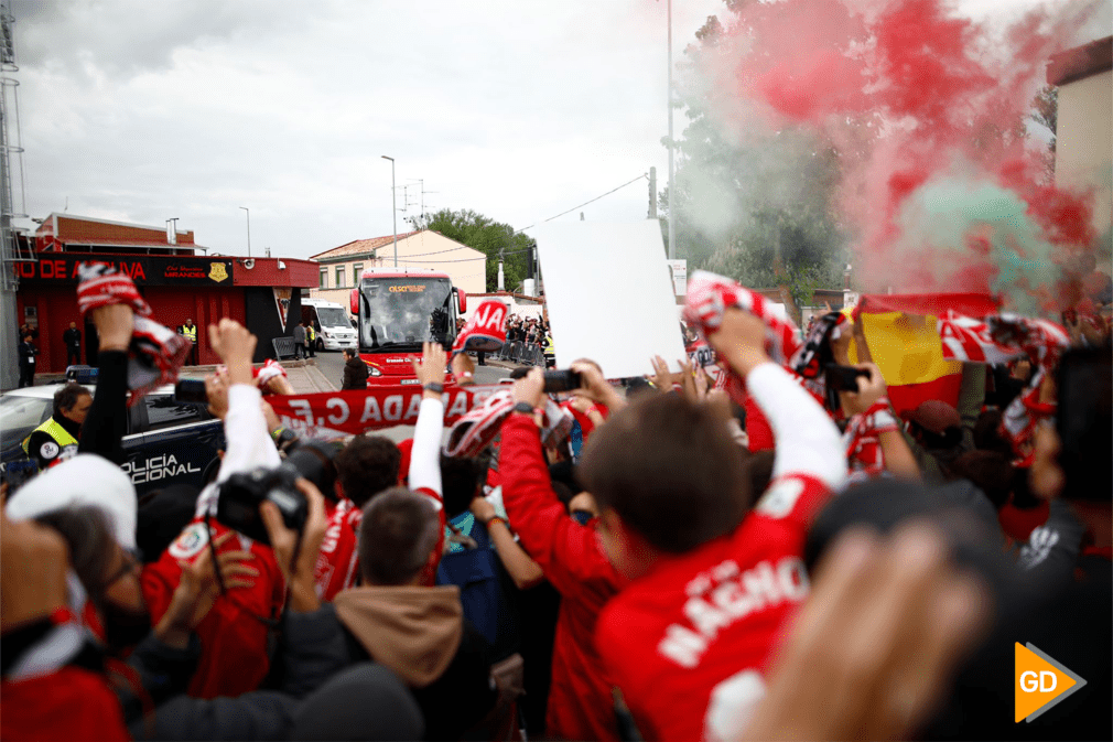 Recibimiento Mirandés - Granada CF Anduva