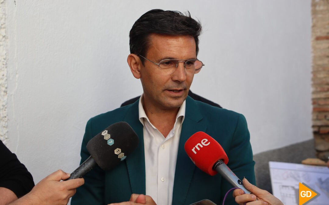 El PSOE pedirá en pleno que los colegios de la capital se incluyan en el Plan de Bioclimatización de la Junta