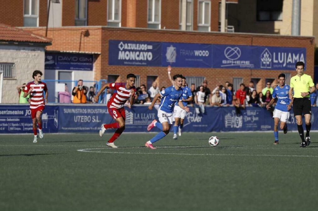 utebo - recreativo granada - Foto Mariano Val