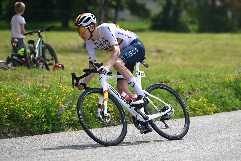 Carlos Rodríguez se hace con el maillot blanco en el Criterium Dauphiné 2