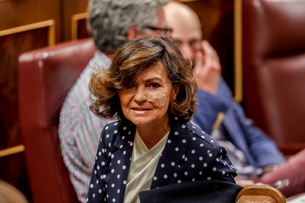 EuropaPress_5129301_diputada_psoe_exvicepresidenta_primera_gobierno_carmen_calvo_sesion