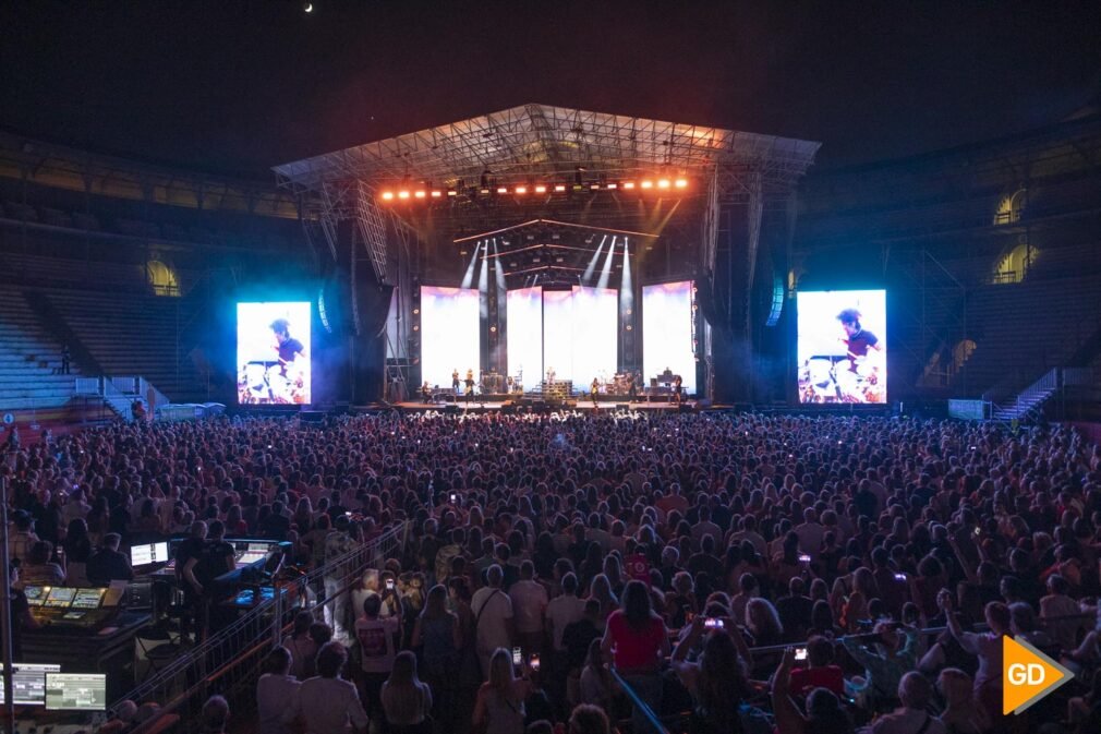 Concierto de Alejandro Sanz en la plaza de toros de Granada