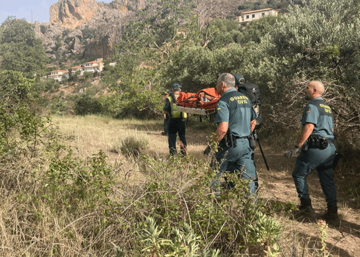 Anciano rescatado por la Guardia Civil en Huétor Vega