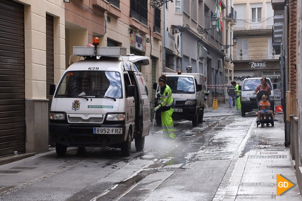 Las Brigadas de Choque de Inagra llegan al barrio de la Magdalenaa - Celia Pérez-1