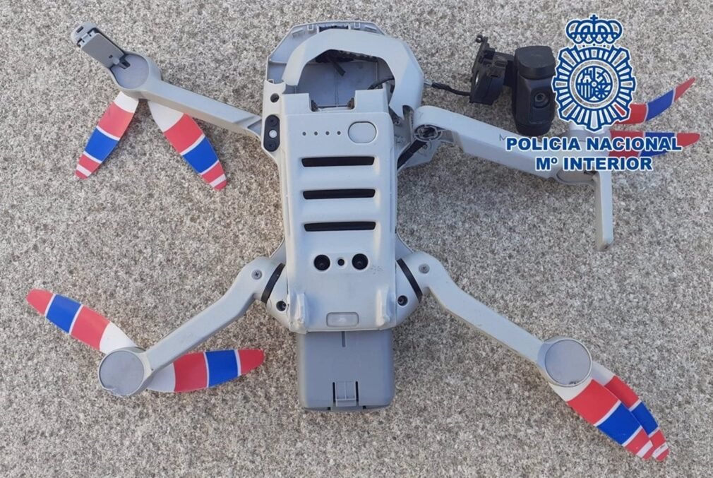 Granada.- Sucesos.- Intervenido un dron que impactó contra el muro de un carmen en Granada