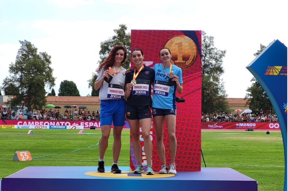 laura bueno medalla bronce 400 m campeonato de españa