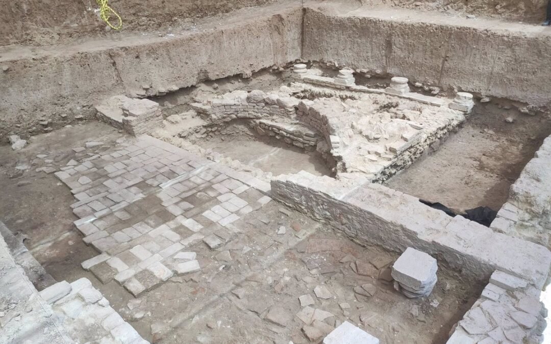 Salar recupera nuevos restos del edificio de la Villa Romana en su octava campaña de excavaciones