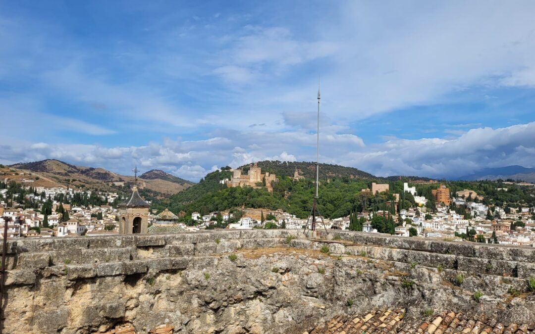 Patrimonio aprueba la restauración de la torre de la catedral de Granada, donde ubicará un mirador