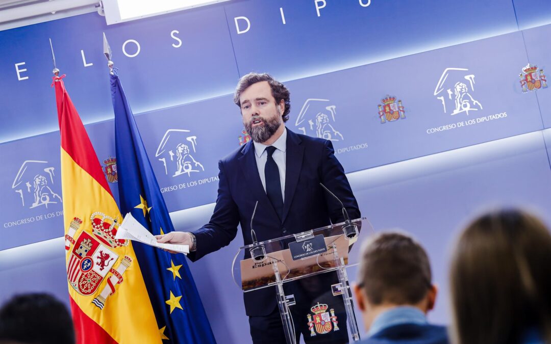 Espinosa de los Monteros abandona la dirección de Vox