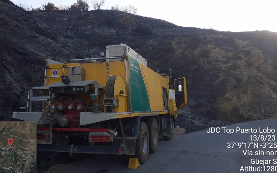 El Infoca da por extinguido el incendio forestal de Güéjar Sierra