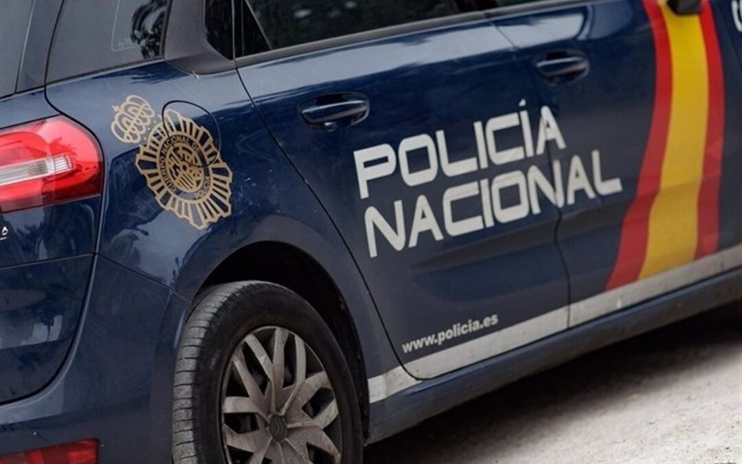 Sorprendido en plena noche mientras robaba gasoil de una apisonadora en Granada