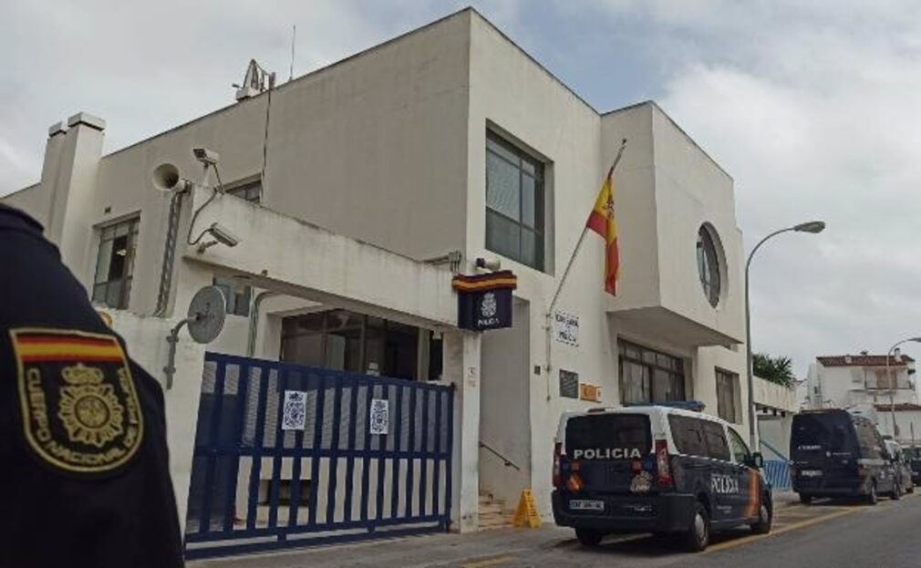 Málaga.- Sucesos.- Hallan el cadáver de una mujer en una calle de Torremolinos