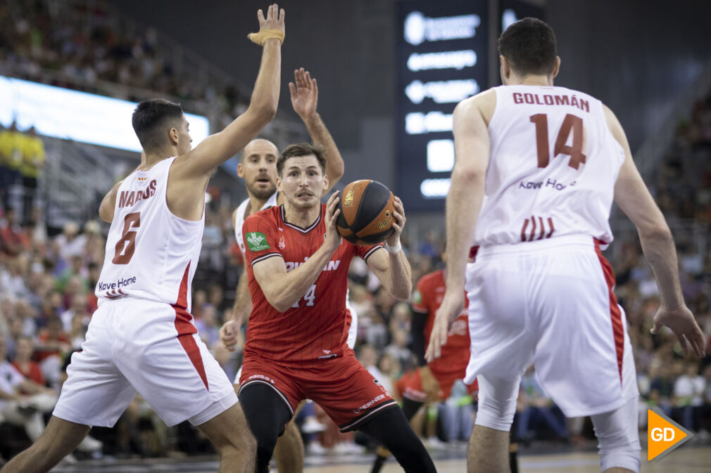 Coviran Granada Basquet Girona