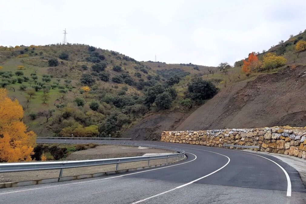 Granada.- Sucesos.- Fallece un motorista de 51 años tras salirse en una curva en el municipio de Cádiar