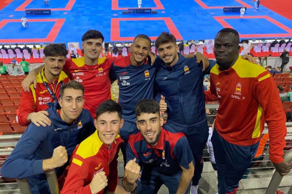 españa-seleccion-absoluta-karate-mundial-federacion-española-alex-jimenez (2)