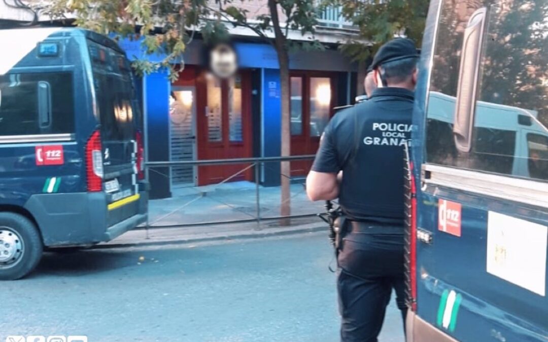 Investigan el apuñalamiento de un portero de un pub en la zona de Pedro Antonio