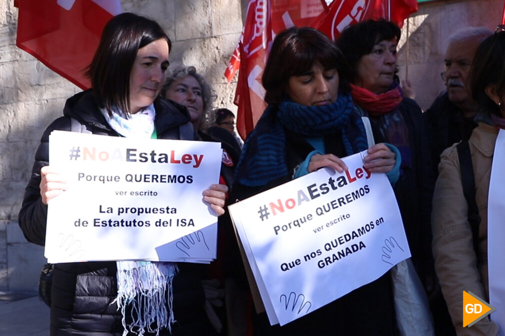 Los trabajadores de la EASP vuelven a manifestarse contra la -desintegración- de la institución- -celiaperez-10