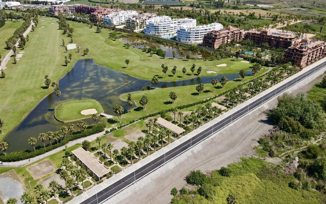 Playa Granada prosigue su expansión con la aprobación de la construcción de 89 nuevas viviendas