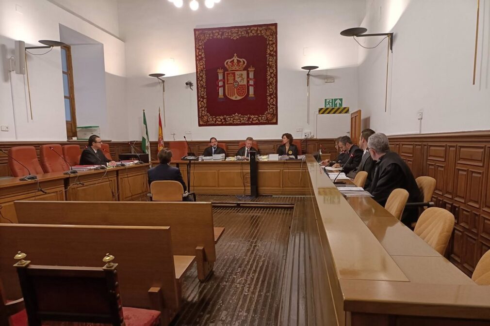 Granada.-Tribunales.- Fiscalía mantiene petición de 15 años de inhabilitación para el exedil del PP Juan Antonio Fuentes