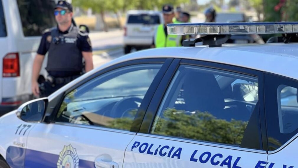 Alicante.-Sucesos.-Detenido un menor de 14 años en Elche acusado de agredir a su madre tras negarse a comprarle un móvil