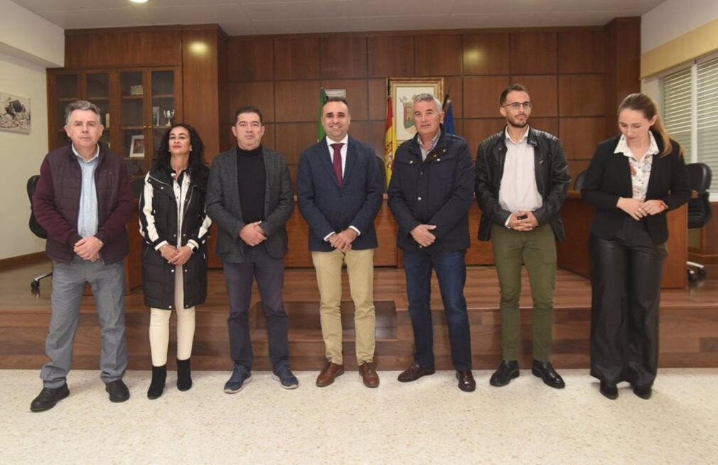 Granada.- Rodríguez traslada el compromiso de la Diputación para mejorar los accesos de Escúzar