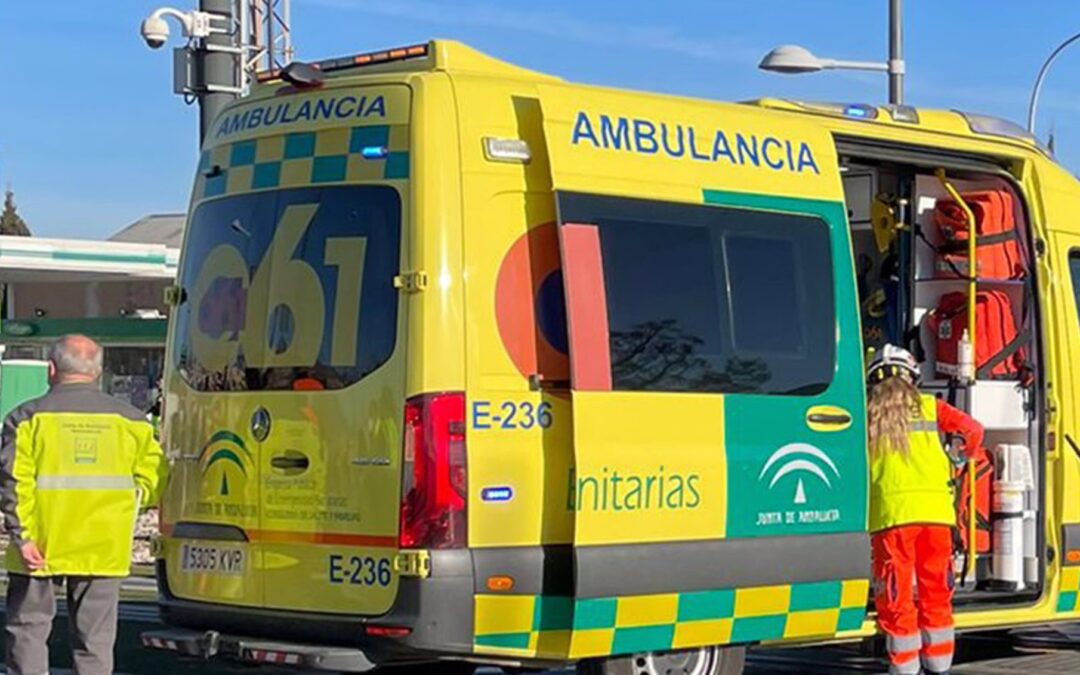 Fallece un menor tras la colisión entre dos coches en la Carretera de la Sierra