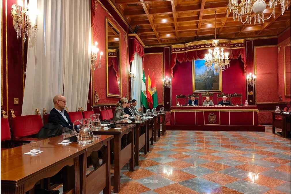 Granada.- El Ayuntamiento continúa trabajando en el borrador del presupuesto que remitirá a Hacienda