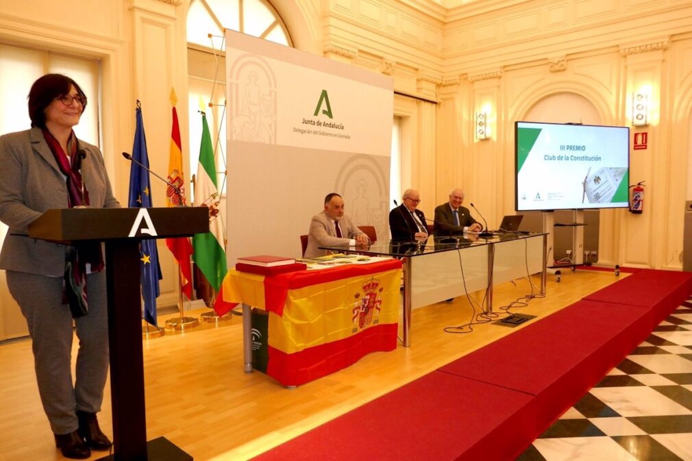 Granada.- Educación.- Los premios Club de la Constitución reconocen la labor de los estudiantes