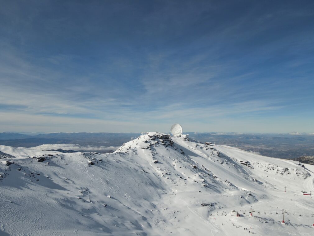 sierra nevada a vista de dron