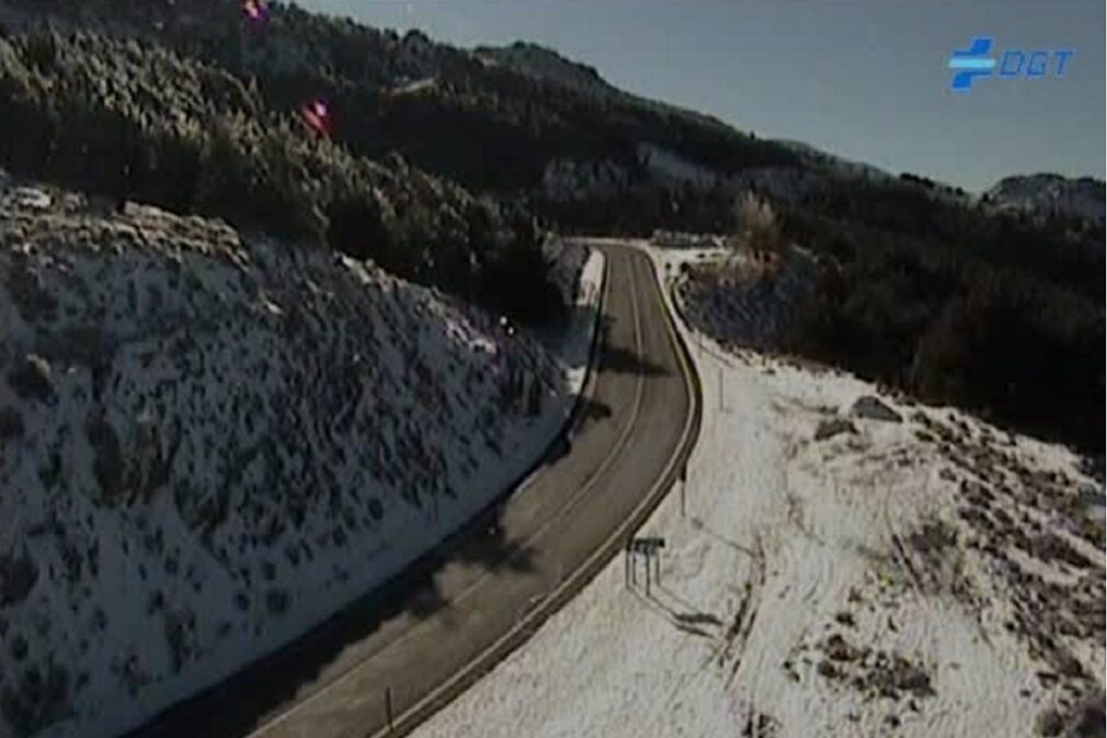 Carretera A-395 cerca de Sierra Nevada, en imagen de archivo - DGT