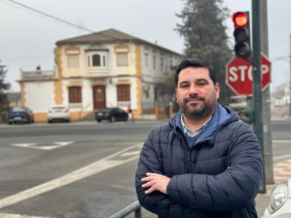 Granada.- Vox critica que el Ayuntamiento de Pinos Puente ha impuesto "más de 1.400 multas en dos meses" en un semáforo