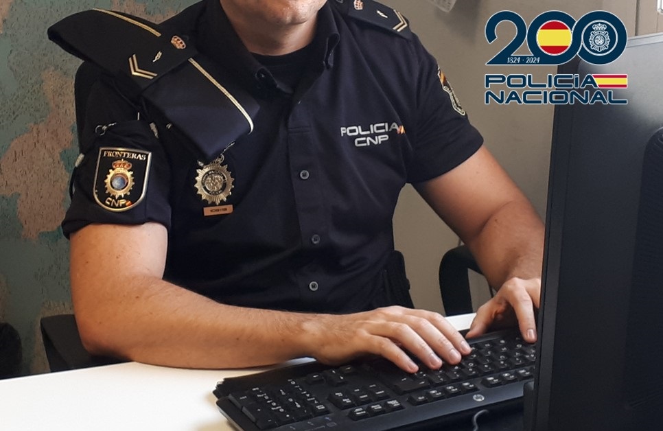 Policía de Extranjería y Fronteras