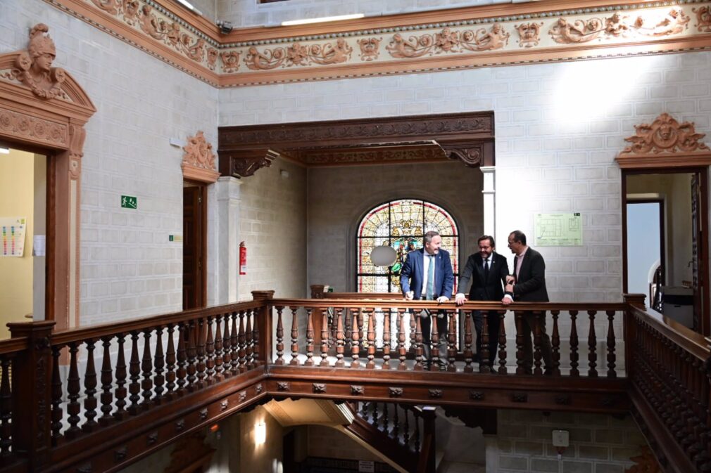 Granada.- La Junta destaca que ahorra en Granada más de 36,8 millones con la recompra de tres edificios oficiales