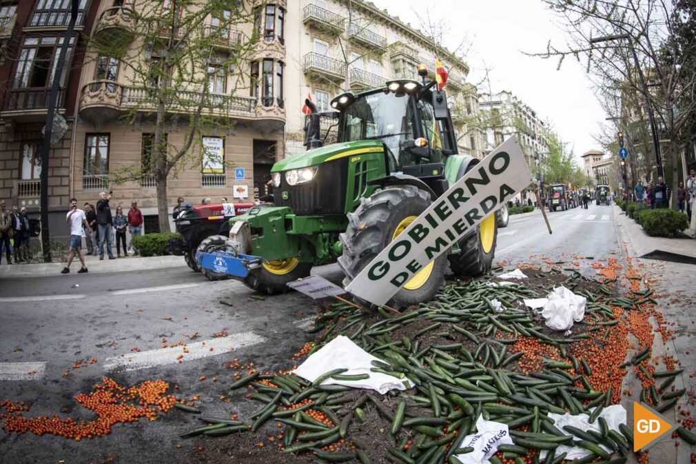 Tractorada en Granada