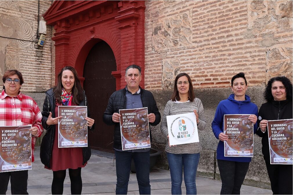 Presentación de las Jornadas con parte del equipo de Gobierno, asociación de empresarios y hosteleros