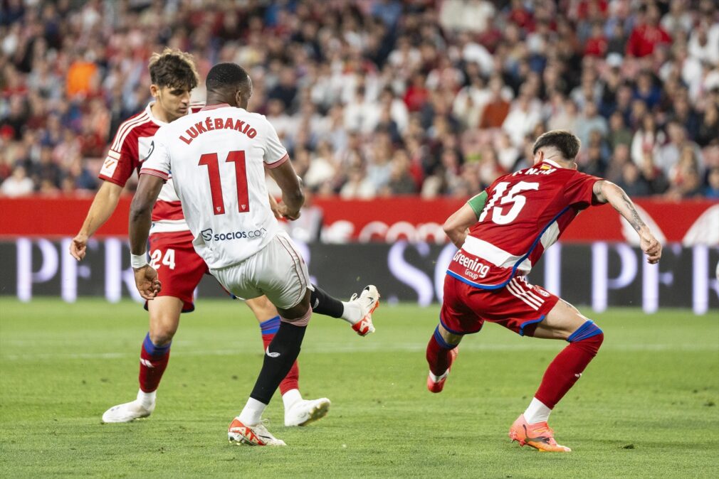 Sevilla FC v Granada CF - LaLiga EA Sports