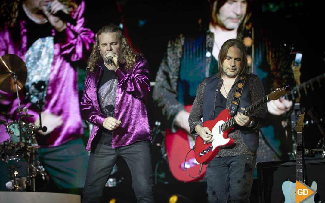 Galería | Las mejores imágenes del concierto de Maná en Granada