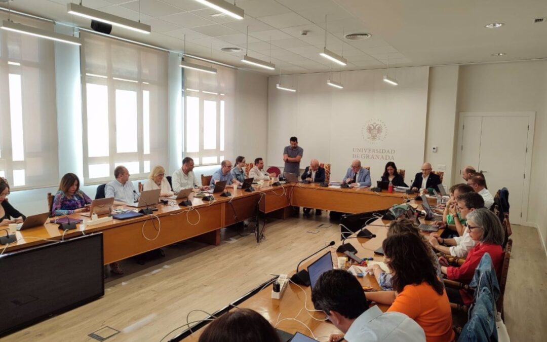La UGR ejecutó el 73,39% de los gastos del ejercicio 2023, con "superávit de financiación"