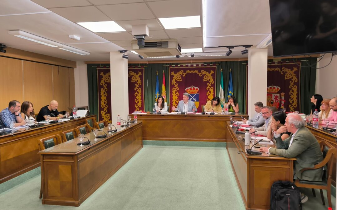 Maracena aprueba unos presupuestos de transición para desbloquear el Ayuntamiento