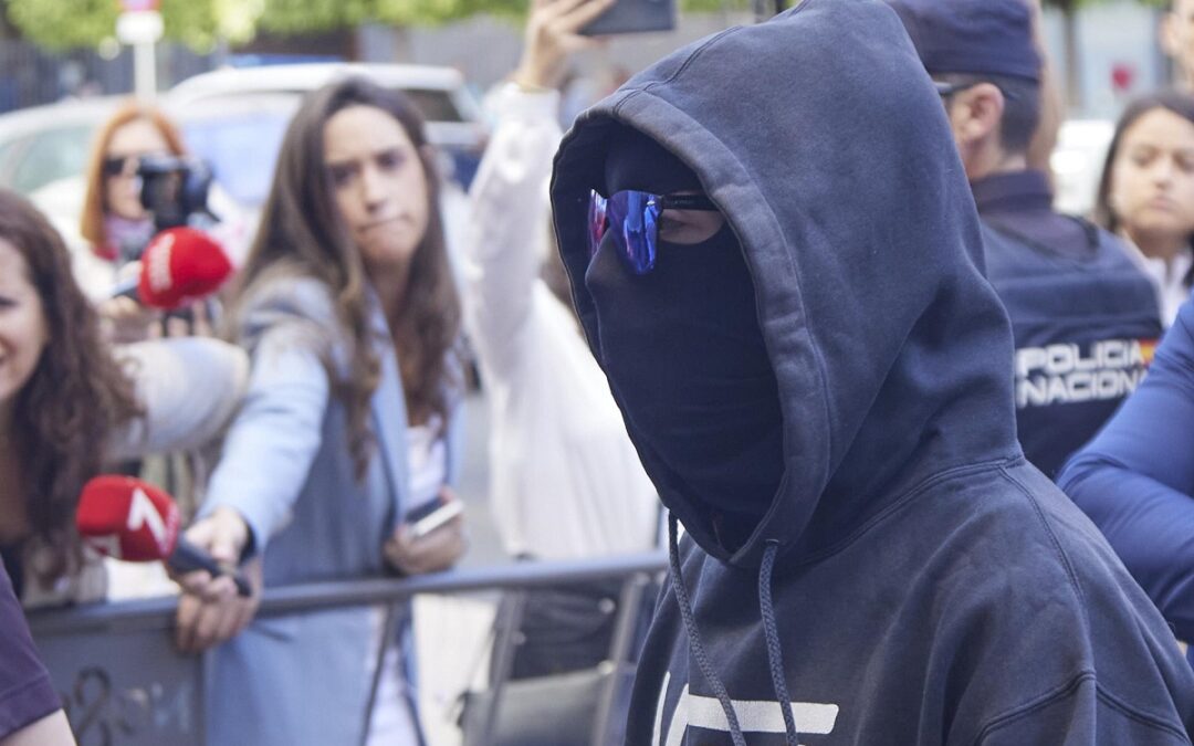 La Audiencia absuelve al Cuco y su madre de falso testimonio en el juicio de Marta del Castillo