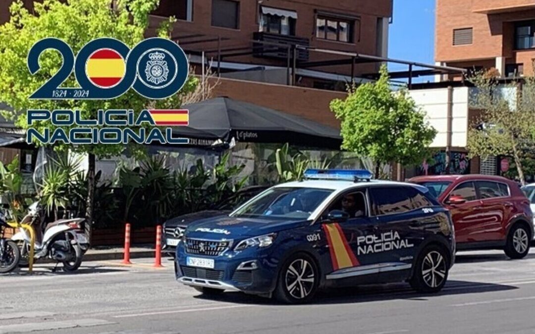 Dos detenidos por provocar daños en una discoteca y amenazar a los porteros