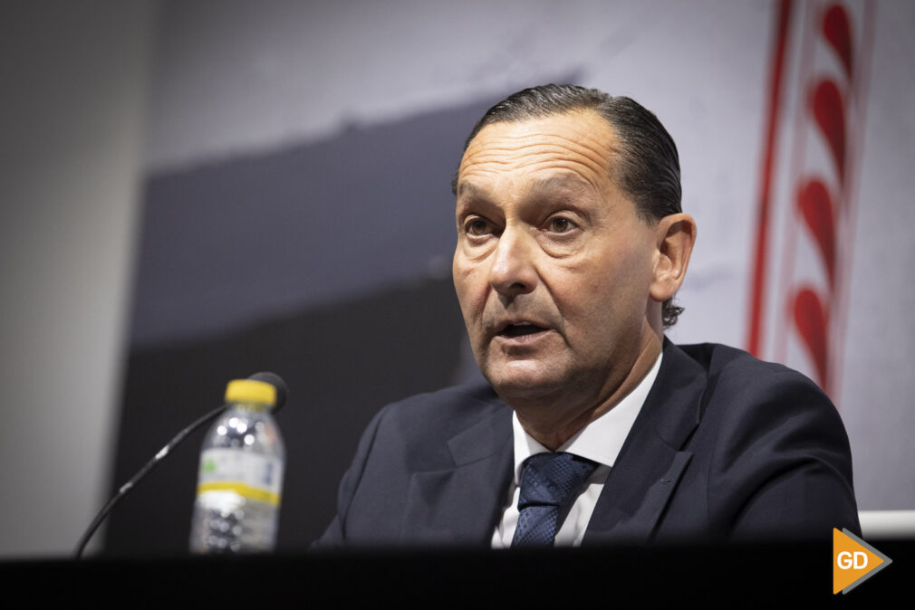 Rueda de prensa de Alfredo Garcia Amado en la presentación de los abonos del Granada CF