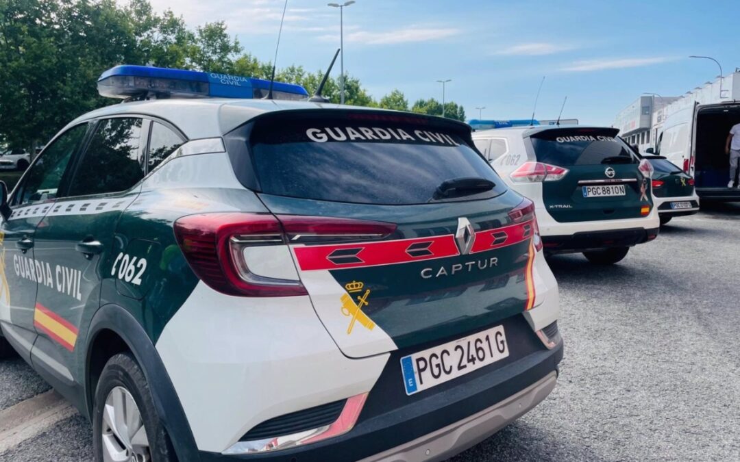 Investigado un conductor que se dio a la fuga tras provocar un accidente con dos heridos graves